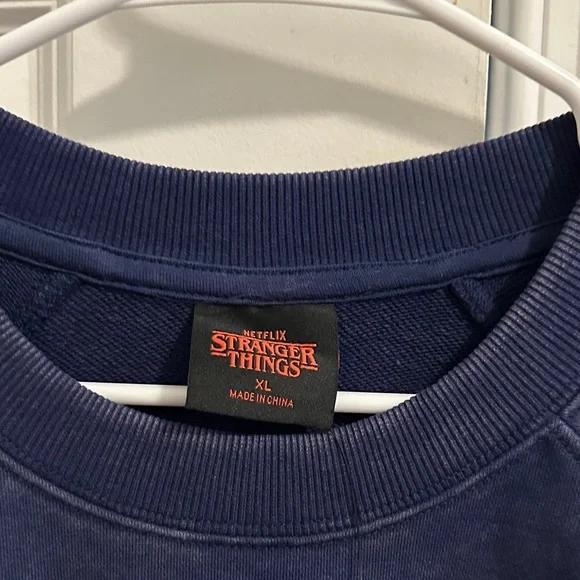 NWT Stranger Things x Primark Beam Me Up Blue Graphic Crewneck Sweatshirt - Picture 2 of 4